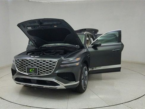 Used 2025 Genesis GV80 3.5T Prestige image 76