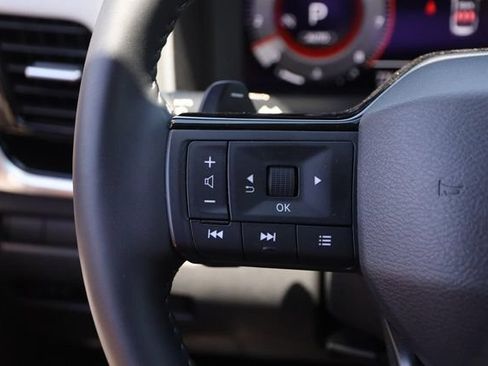 Certified 2025 Nissan Rogue SL w/ SL Premium Package AWD/4WD image 13