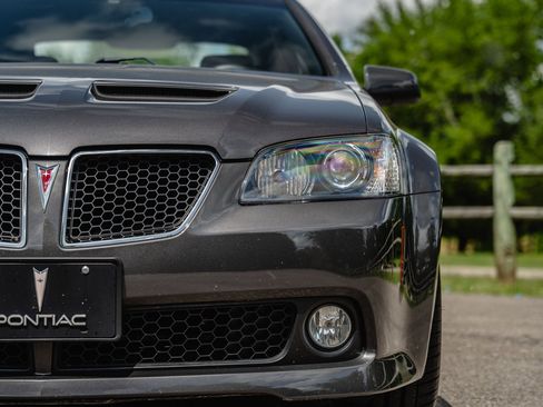 Used 2009 Pontiac G8 GT w/ Premium Package RWD image 28