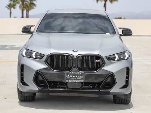 Used 2026 BMW X6 M60i AWD/4WD image 2