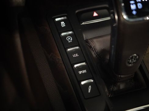 Used 2020 Maserati Quattroporte S GranLusso Q4 image 26