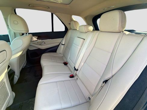 Used 2020 Mercedes-Benz GLE 350 4MATIC w/ AMG Line Exterior image 20