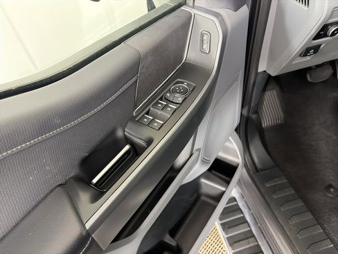 Used 2024 Ford F150 XLT image 26