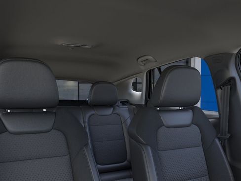 New 2026 Chevrolet Trax LT FWD image 24