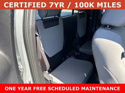 Used 2023 Toyota Tacoma SR w/ SR Convenience Package AWD/4WD image 11