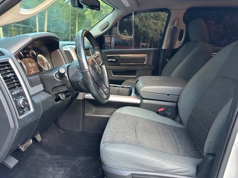 Used 2017 RAM 1500 Big Horn AWD/4WD image 11