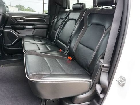 Used 2025 RAM 1500 Laramie AWD/4WD image 17
