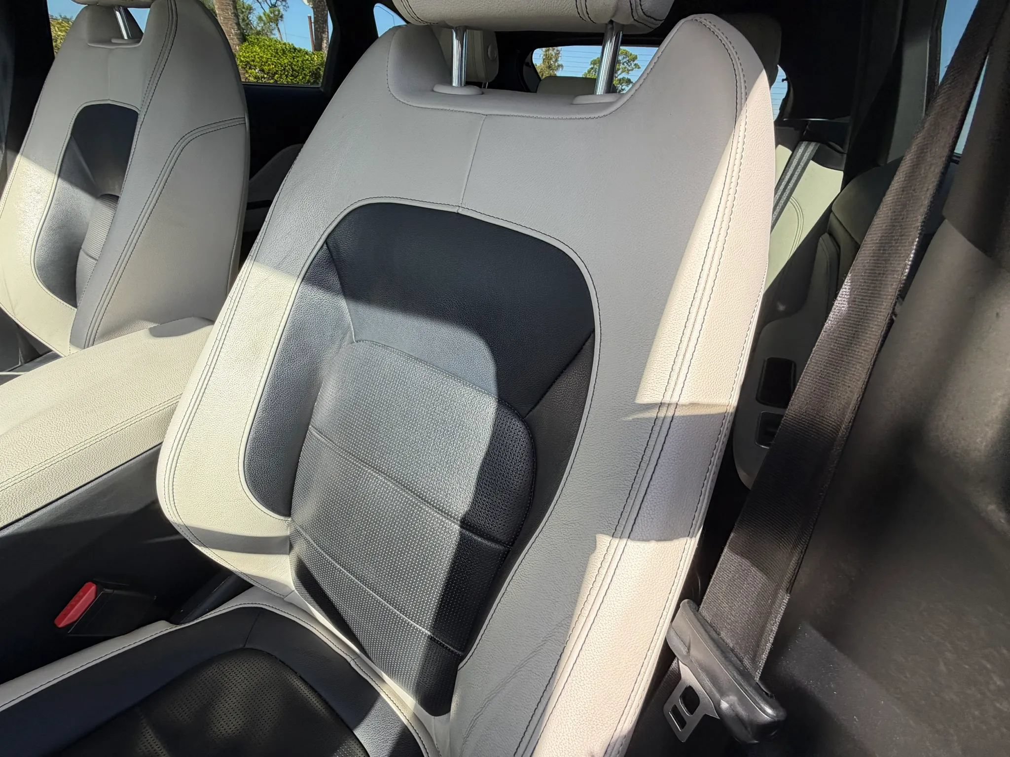Used 2018 Jaguar F-PACE S AWD/4WD image 39