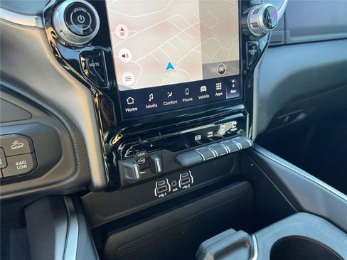 New 2026 RAM 2500 Big Horn image 28