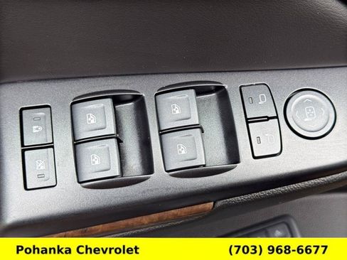 Used 2018 Chevrolet Tahoe LT AWD/4WD image 18