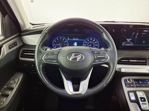 Used 2022 Hyundai Palisade SEL w/ Premium Package FWD image 16