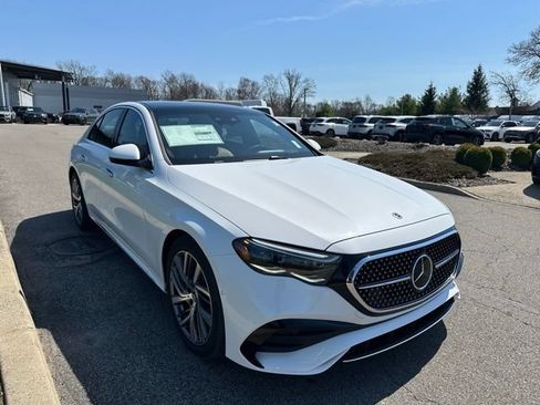 Used 2026 Mercedes-Benz E 350 4MATIC Sedan image 7
