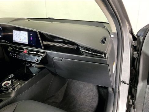 Used 2024 Kia Niro Wind FWD image 16