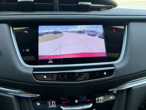 Certified 2025 Cadillac XT5 Luxury FWD image 22