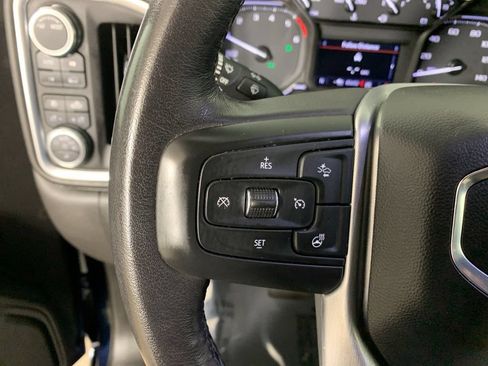 Used 2022 GMC Sierra 1500 SLT w/ Driver Alert Package II AWD/4WD image 22