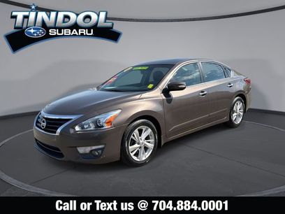Used 2013 Nissan Altima 2.5 SL w/ Technology Pkg