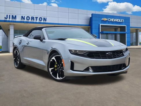 Used 2023 Chevrolet Camaro LT RWD image 1