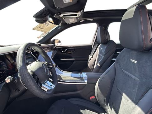 New 2026 Mercedes-Benz GLC 43 AMG 4MATIC image 4