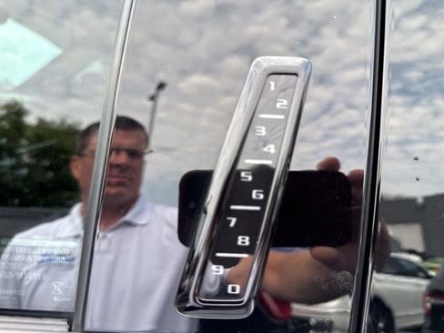 Used 2025 Chevrolet Silverado 2500 High Country w/ High Country Premium Package AWD/4WD image 51