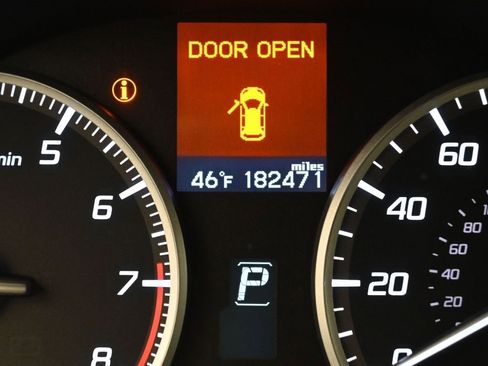 Used 2013 Acura RDX AWD w/ Technology Package image 22