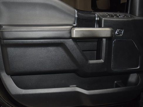 Used 2021 Ford F450 Platinum w/ FX4 Off-Road Package image 52