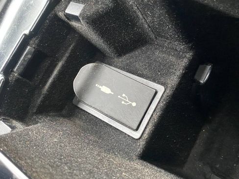 Used 2014 Lexus IS 350 w/ Navigation Package RWD image 39