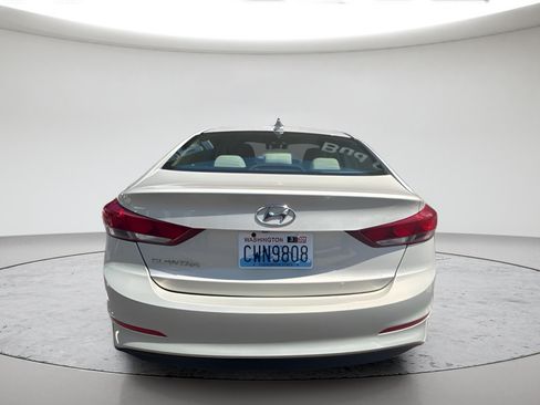 Used 2017 Hyundai Elantra Value Edition FWD image 4