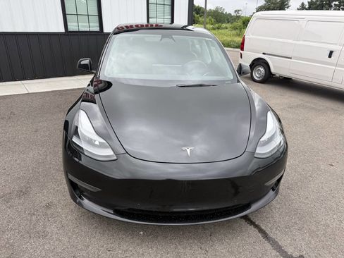Used 2022 Tesla Model 3 RWD image 2