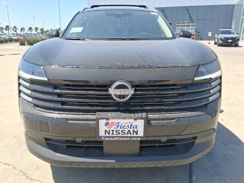 New 2026 Nissan Kicks SV w/ Cold Weather Package image 2