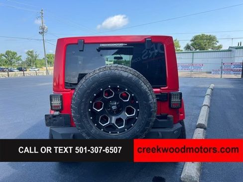 Used 2015 Jeep Wrangler Unlimited Sport w/ Quick Order Package 24S AWD/4WD image 9