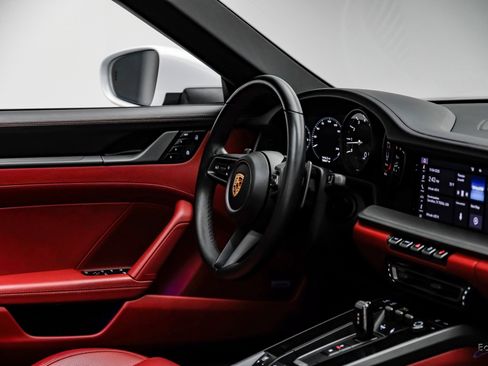 Used 2021 Porsche 911 Carrera 4 image 56