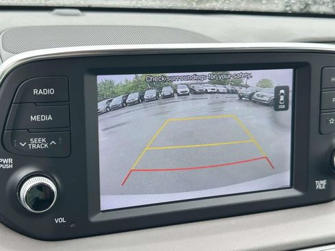Used 2019 Hyundai Santa Fe SE AWD/4WD image 25