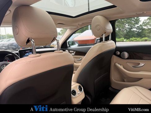 Used 2016 Mercedes-Benz C 300 4MATIC Sedan image 21