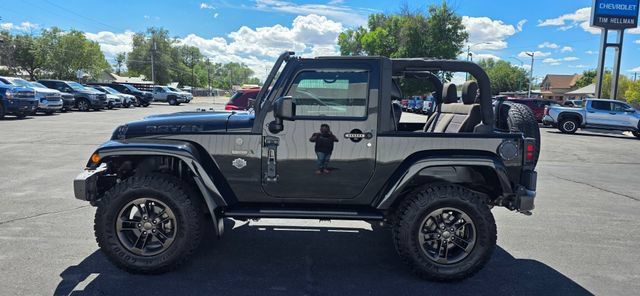 Used 2016 Jeep Wrangler Sahara AWD/4WD image 5