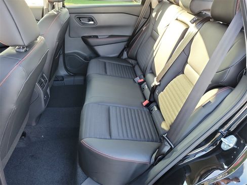 New 2026 Nissan Rogue SV image 12