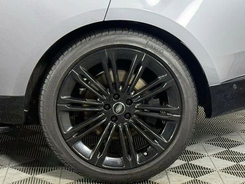 Used 2024 Land Rover Range Rover Autobiography image 14