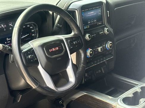 Used 2020 GMC Sierra 1500 Elevation w/ Elevation Value Package AWD/4WD image 18