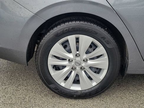 Used 2024 Nissan Sentra S FWD image 5