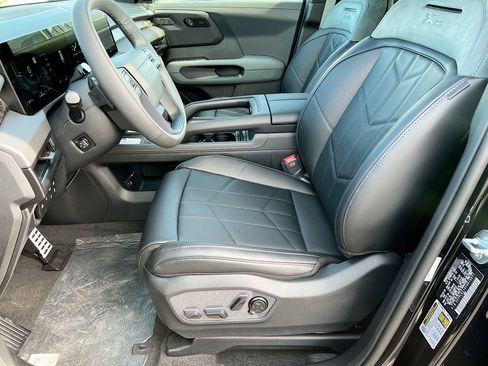 New 2027 Kia Telluride SX Prestige X-Pro image 3