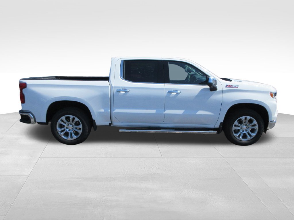 Certified 2025 Chevrolet Silverado 1500 LTZ AWD/4WD image 6