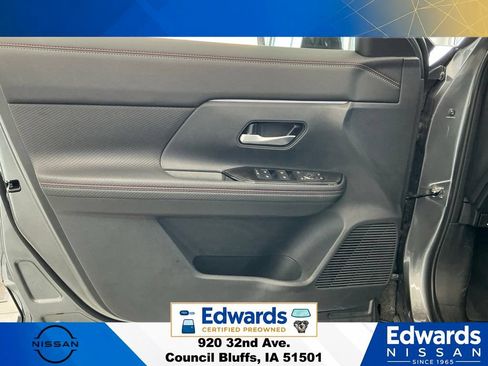 Used 2026 Nissan Kicks SR w/ SR Premium Package AWD/4WD image 18