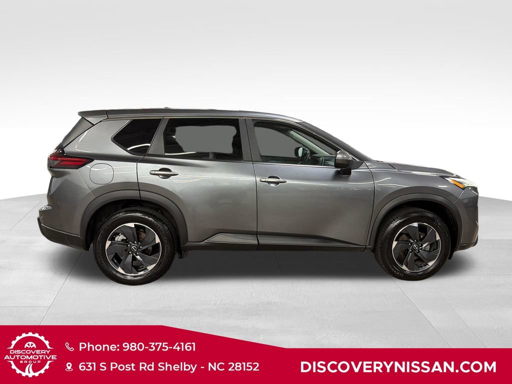 Certified 2025 Nissan Rogue SV AWD/4WD image 5