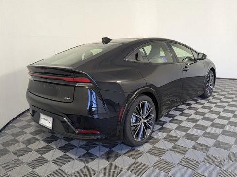 New 2026 Toyota Prius XLE image 23