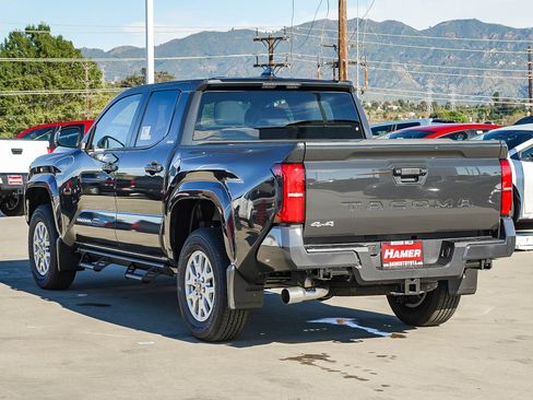 New 2026 Toyota Tacoma SR5 image 5