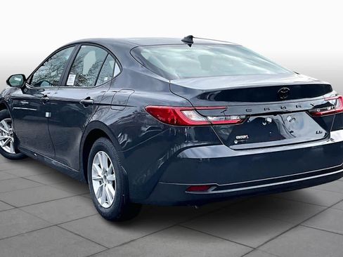 New 2026 Toyota Camry LE image 11