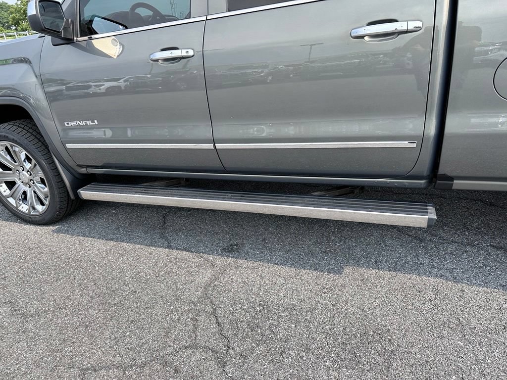 Certified 2018 GMC Sierra 1500 Denali w/ Denali Ultimate Package AWD/4WD image 41
