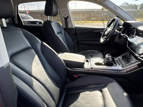 Used 2022 Audi Q7 3.0T Premium Plus image 11