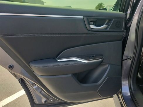 Certified 2019 Honda Clarity Plug-In Hybrid image 15