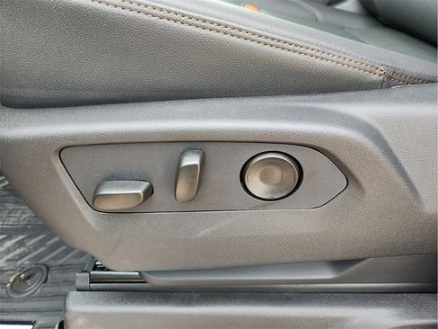 New 2026 GMC Sierra 1500 AT4 w/ AT4 Premium Package image 16