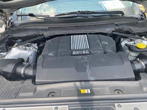 Used 2014 Land Rover Range Rover Supercharged AWD/4WD image 25